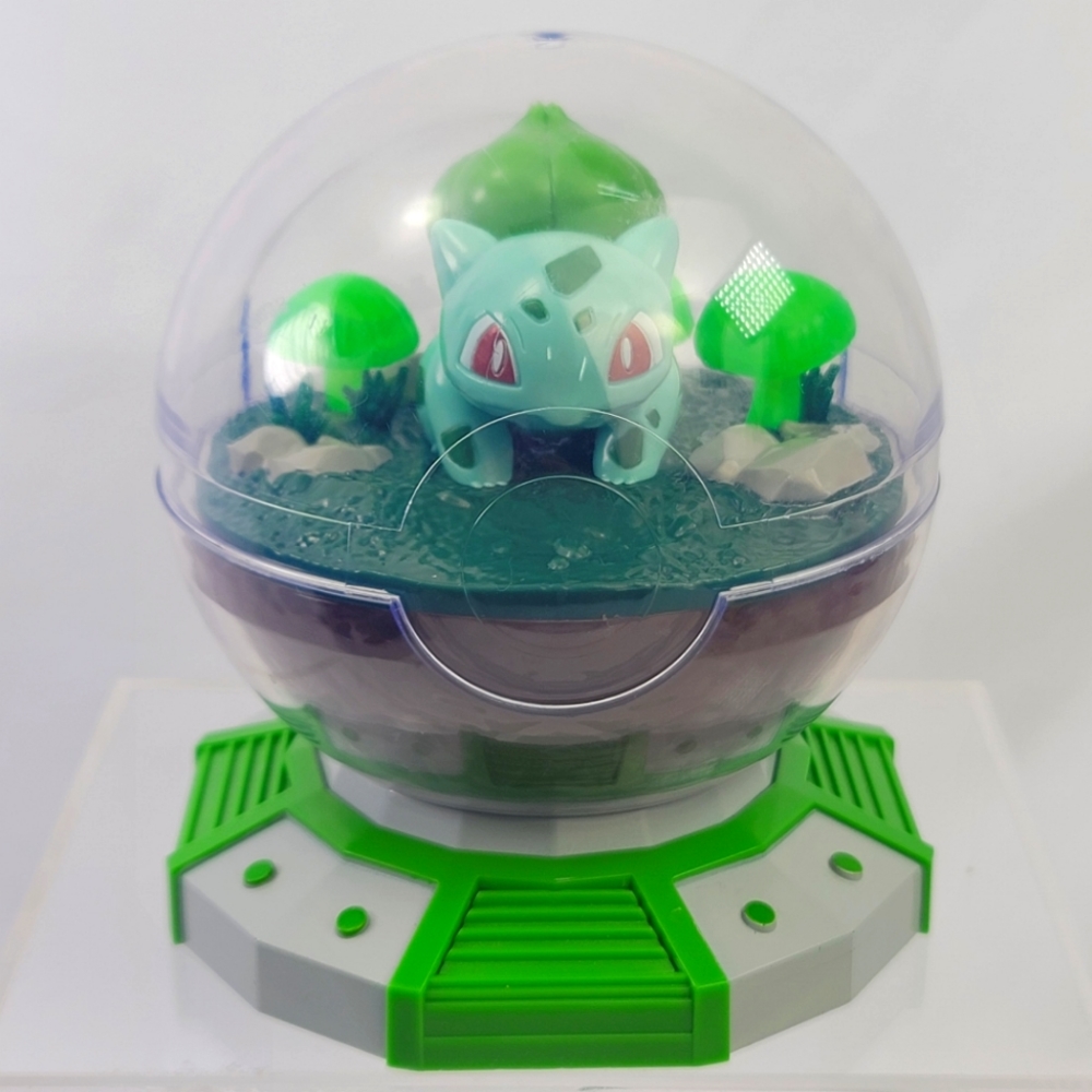 Pokemon Bulbasaur Illuminated Terrarium Collection Gamefreak Nintendo Pokemon